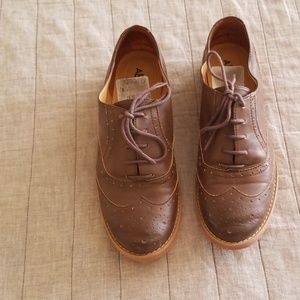 Abound saddle shoes/Wing Tips